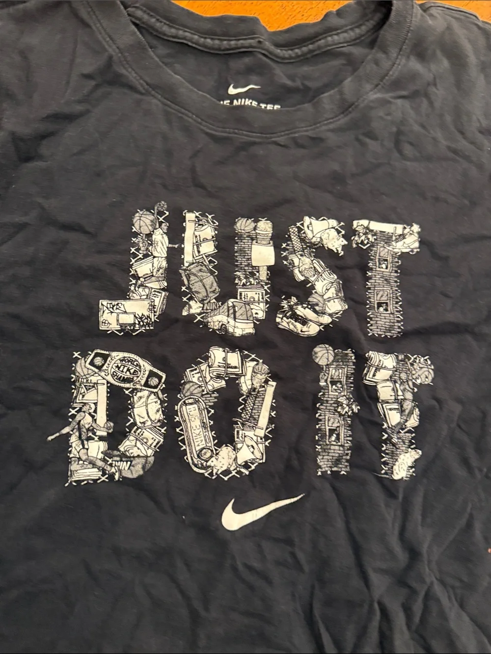Nike Black Short-Sleeve 'Just Do It' Graphic Tee xxl